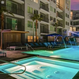 You'll always have something fun to do at Pearl Biltmore! Our grand, resort-style pool deck with a spa, grill stations, and a fire pit is just the beginning! ✨ Explore our comprehensive amenities package on our website.  #PearlBiltmore #PhoenixApartment #PhoenixLiving #PhoenixLuxLiving #AZapts #LiveBiltmore Instagram post from @prestonbiltmore on December 15, 2024 00:00:00am